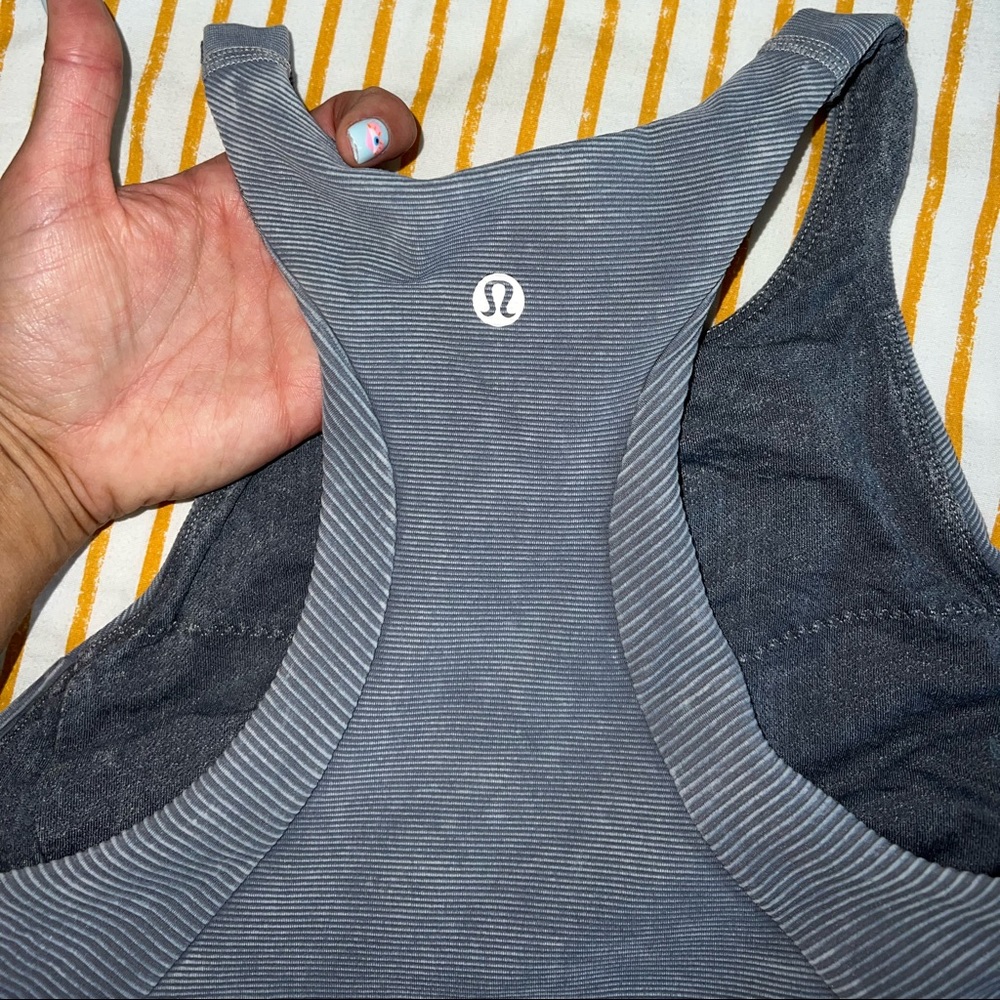 LULULEMON HIGH NECK RIBBED SNOW WASH BRA